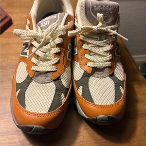 New Balance Sneakers